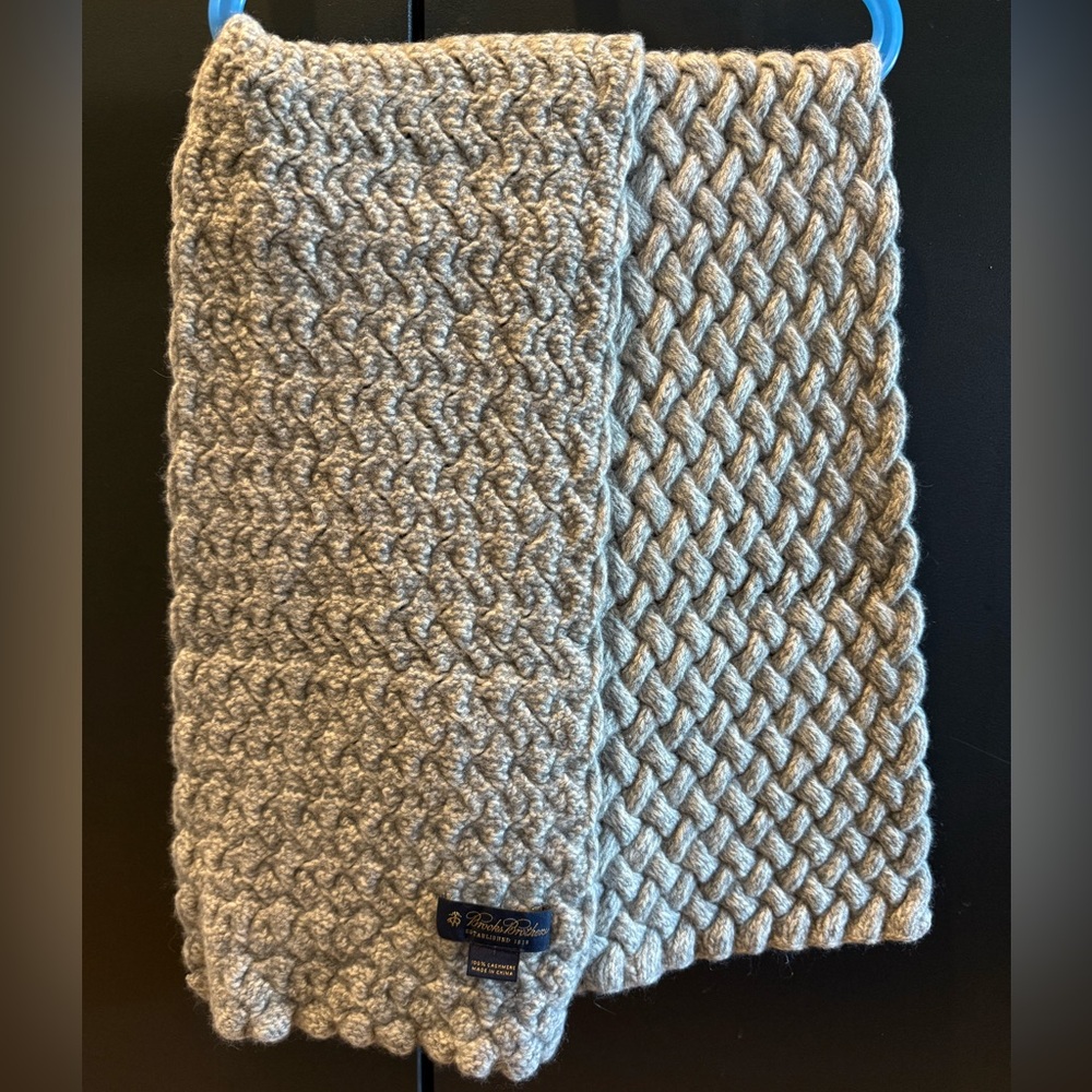 Brooks Brothers Grey Cashmere Scarf